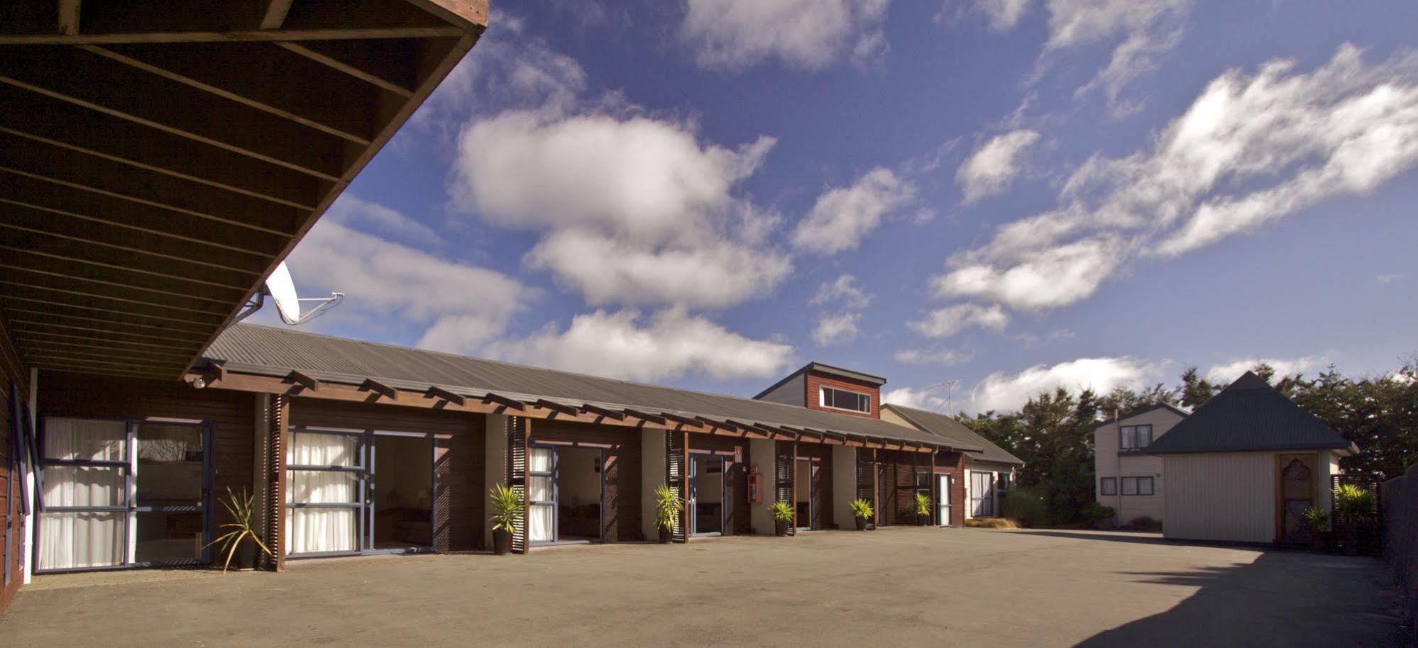 Alpine Motel Ohakune Exterior photo